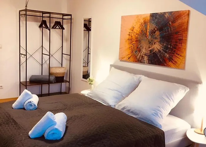 24-7 - Grosse Apartamento *