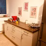24-7 - Grosse Apartament