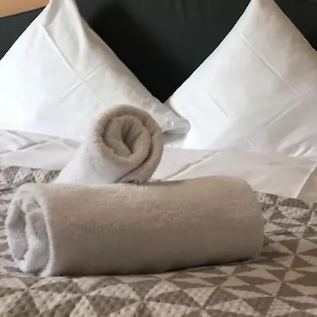 Appartement Servus Stadtblick 2 *